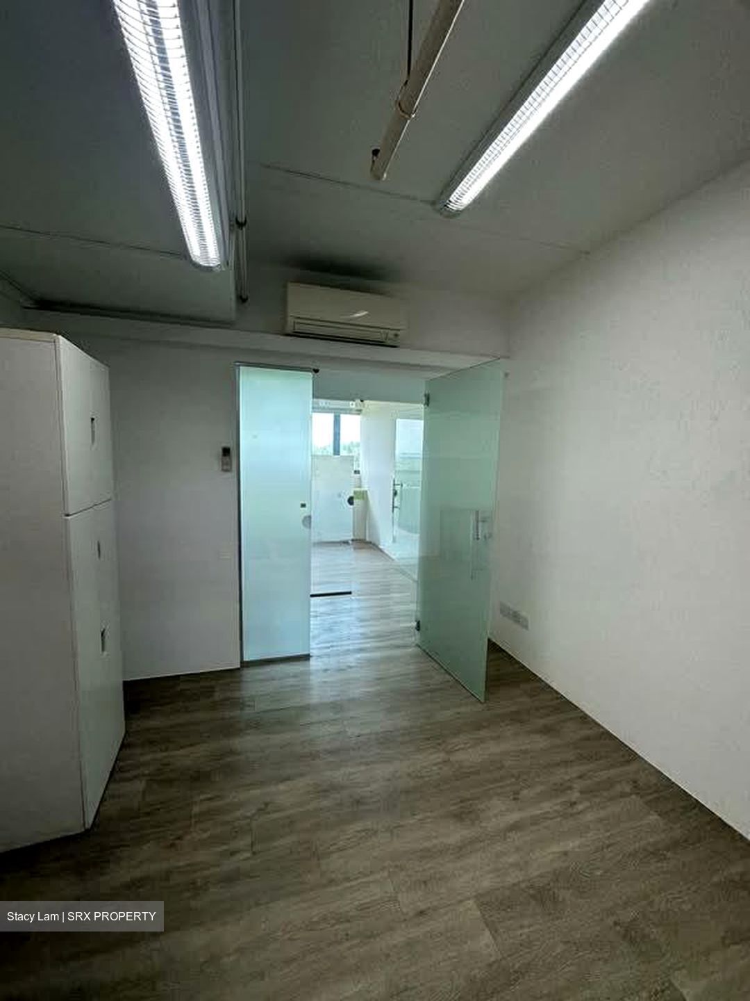 Premier @ Kaki Bukit (D14), Factory #543720051